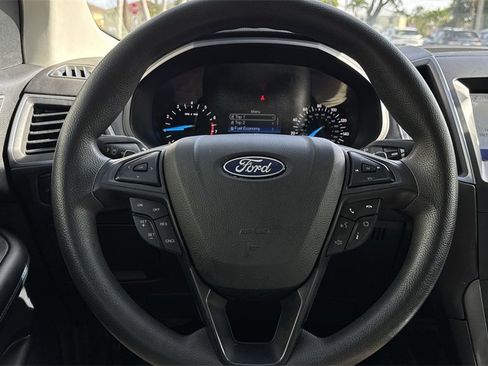 Used 2020 Ford Edge SE image 49