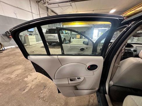 Used 2007 Saturn ION Level 2 w/ Preferred Pkg FWD image 24