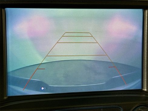 Used 2018 Chevrolet Silverado 1500 LT w/ Texas Edition image 11