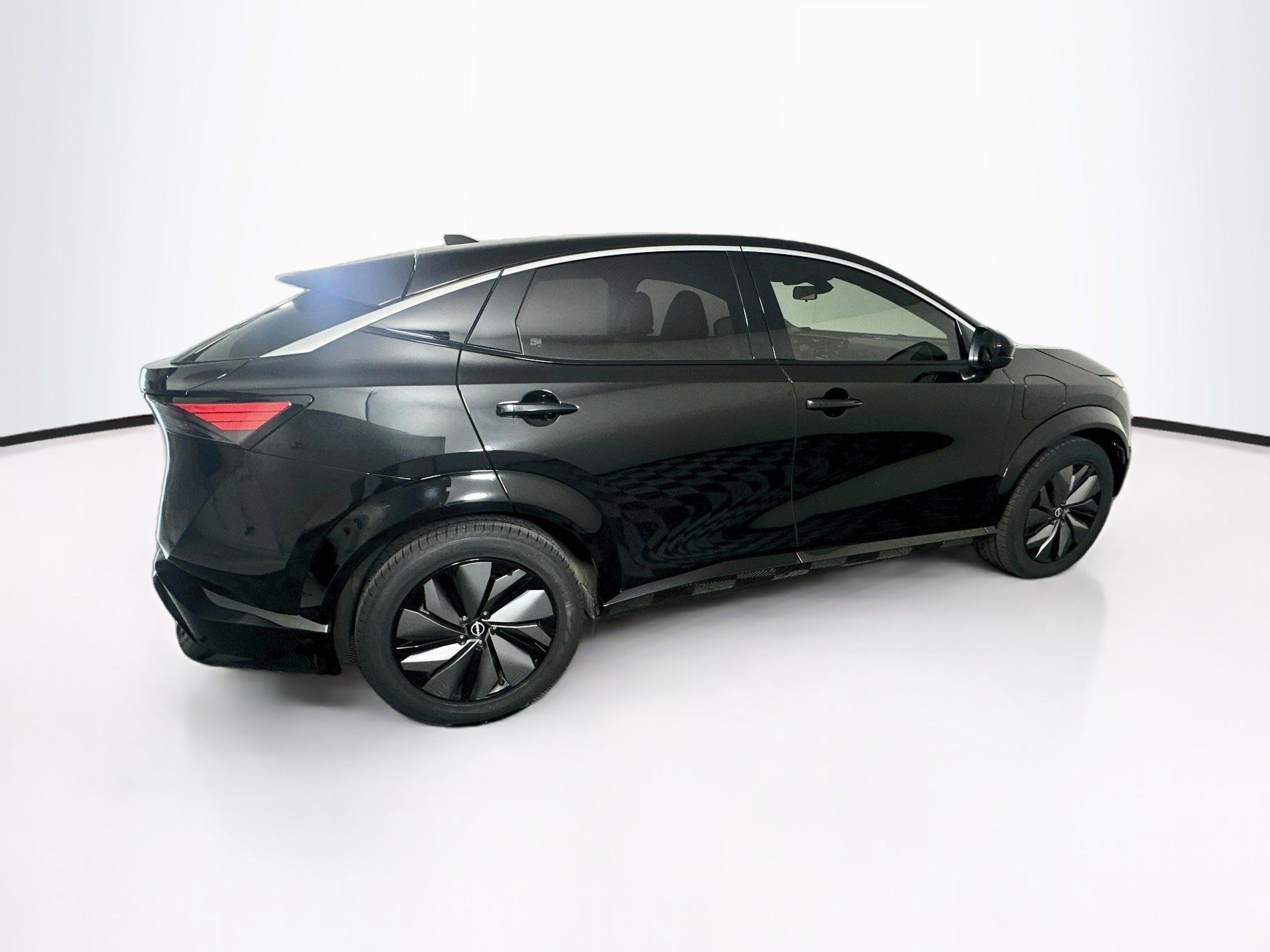 Used 2023 Nissan Ariya FWD image 10