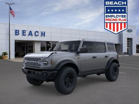 New 2026 Ford Bronco Badlands AWD/4WD image 1