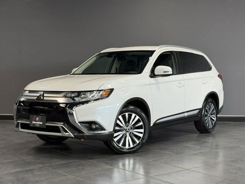 Used 2020 Mitsubishi Outlander SEL FWD image 1