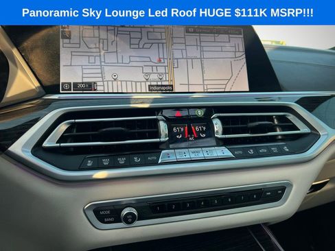 Used 2021 BMW X7 M50i w/ Dynamic Handling Package image 61