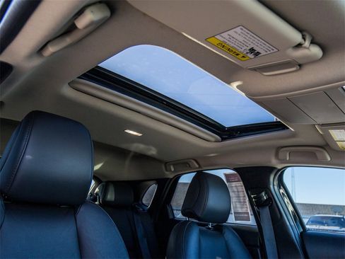 Used 2024 MAZDA CX-30 AWD 2.5 S w/ Premium Package image 14