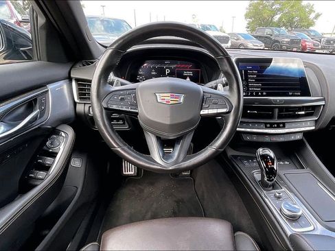 Used 2023 Cadillac CT5 V w/ Premium Package RWD image 8