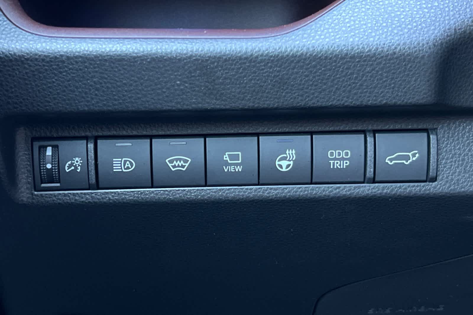 Certified 2024 Toyota RAV4 Limited w/ Advanced Technology Package AWD/4WD image 31