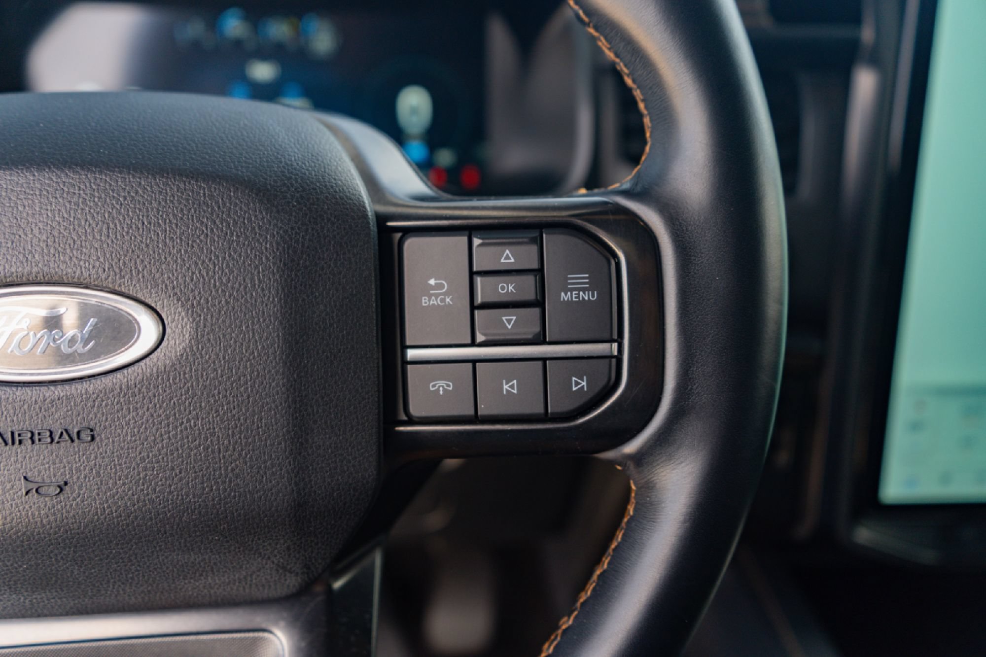 Used 2023 Ford Expedition Platinum AWD/4WD image 12