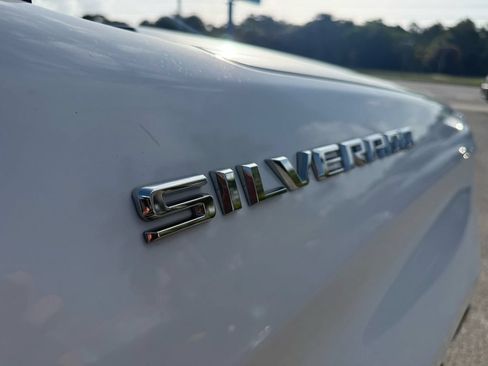 Used 2021 Chevrolet Silverado 1500 W/T w/ WT Value Package AWD/4WD image 19