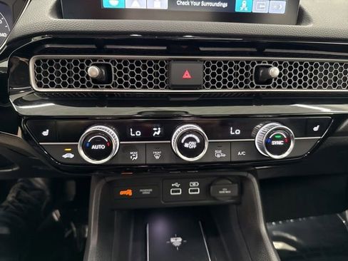 Used 2024 Honda Civic Touring image 34