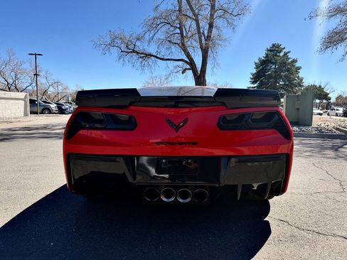 Used 2019 Chevrolet Corvette Stingray Coupe w/ Carbon Flash Badge Package RWD image 8