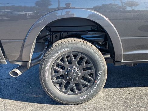 New 2026 RAM 2500 Limited AWD/4WD image 12