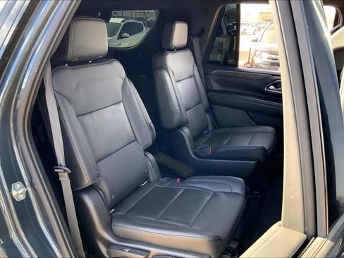 Used 2021 Chevrolet Tahoe Z71 w/ Z71 Signature Package image 36