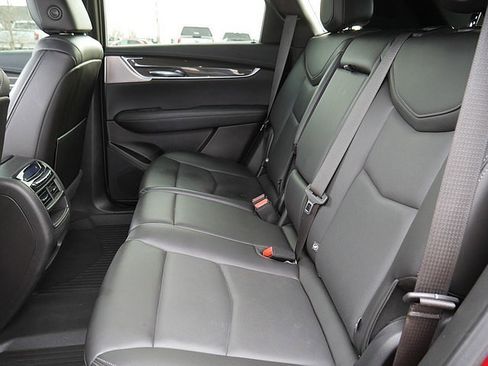 Used 2021 Cadillac XT5 Sportv w/ LPO, Floor Liner Package image 16