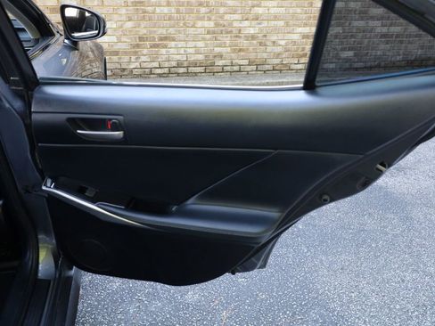 Used 2019 Lexus IS 300 image 22