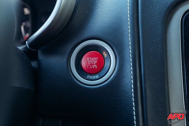 Used 2013 SRT Viper GTS w/ GTS Laguna Interior Pkg RWD image 16