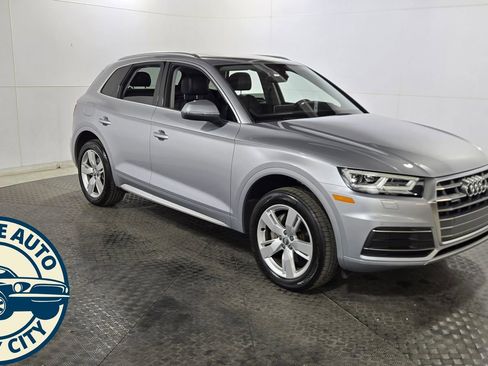 Used 2018 Audi Q5 2.0T Premium Plus w/ Premium Plus Package AWD/4WD image 1