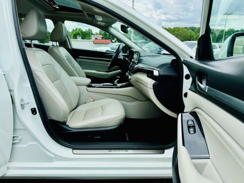 Used 2021 Nissan Altima 2.5 SL image 18