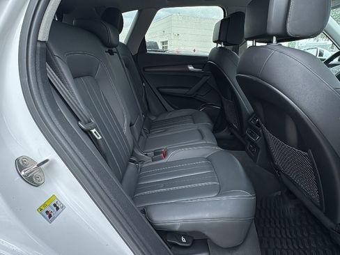 Used 2021 Audi Q5 2.0T Premium image 26