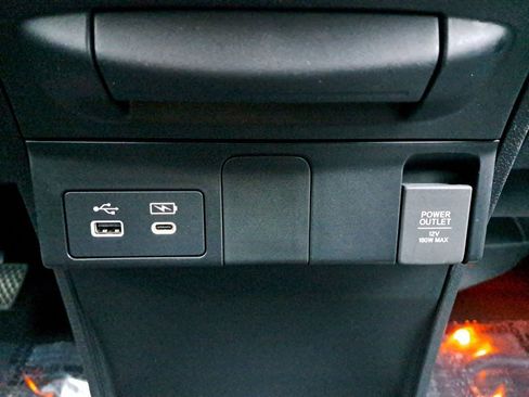 Used 2025 Honda Odyssey Sport-L image 22