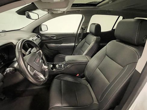 Used 2022 GMC Acadia SLT w/ Elevation Edition image 25