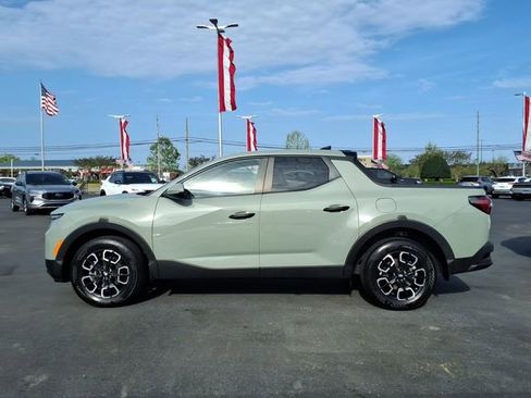 Used 2023 Hyundai Santa Cruz SEL image 3