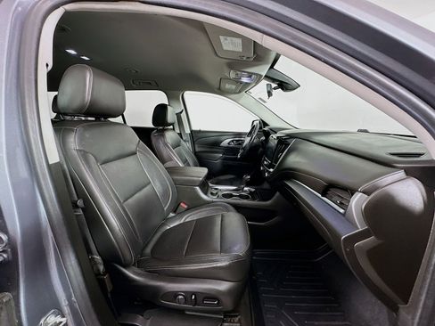 Used 2020 Chevrolet Traverse LT w/ LPO, Blackout Package image 30