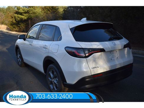 New 2026 Honda HR-V LX image 5