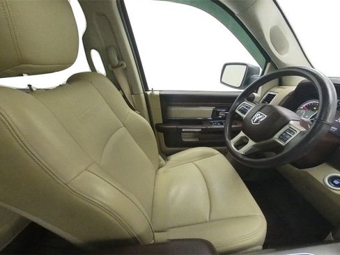 Used 2017 RAM 1500 Laramie w/ Convenience Group image 35