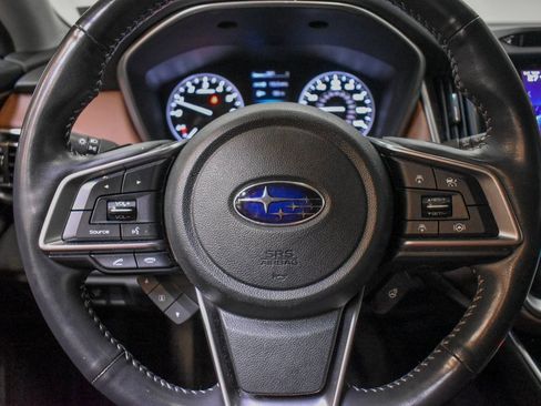 Used 2022 Subaru Outback Touring w/ Popular Package #2 image 12