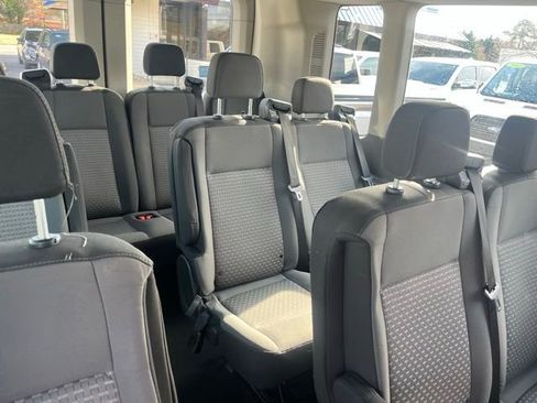 Used 2023 Ford Transit 350 XLT image 14