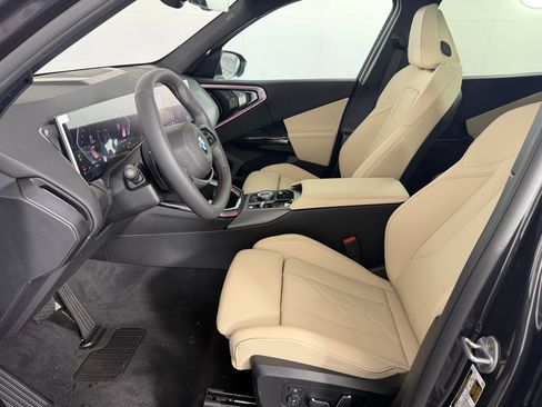 Used 2026 BMW X3 xDrive30i w/ Convenience Package AWD/4WD image 5