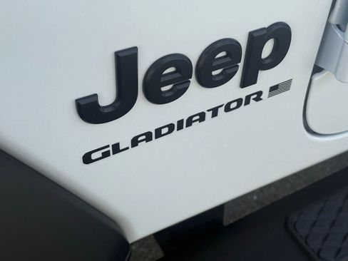 New 2026 Jeep Gladiator Sport image 30