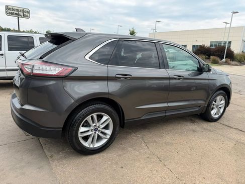 Used 2017 Ford Edge SEL w/ Equipment Group 201A AWD/4WD image 9