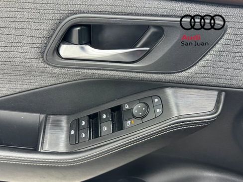 Used 2023 Nissan Rogue SV image 26