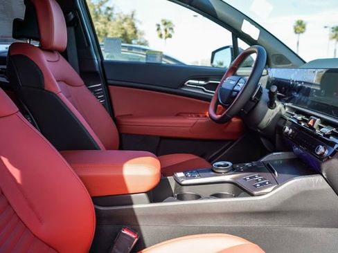 New 2026 Kia Sportage SX Prestige AWD/4WD image 18
