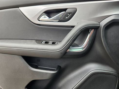 New 2026 Chevrolet Blazer LT image 16