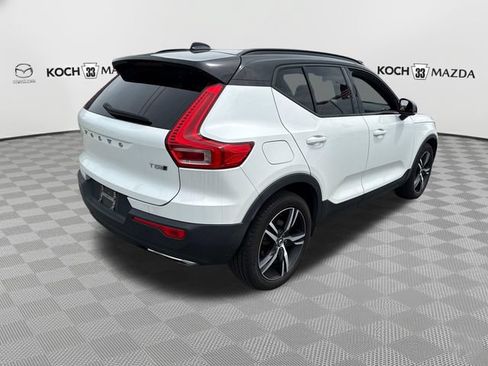 Used 2019 Volvo XC40 T5 R-Design AWD/4WD image 7