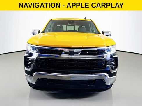 Used 2026 Chevrolet Silverado 1500 LT w/ Leather Package AWD/4WD image 4