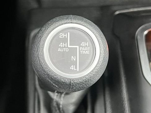 Used 2025 Jeep Wrangler Unlimited Sahara image 29