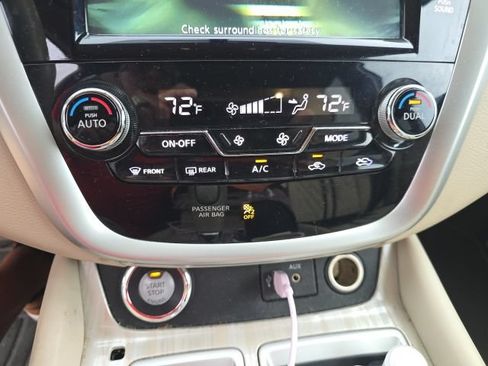 Used 2018 Nissan Murano SV FWD image 22