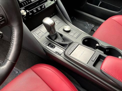 Used 2024 Lexus IS 300 w/ Comfort Package RWD image 17