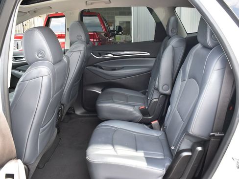 Used 2018 Buick Enclave Premium w/ Trailering Package AWD/4WD image 6