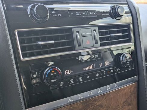 Used 2023 Nissan Armada SL w/ Captain's Chairs Package image 9