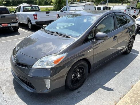Used 2012 Toyota Prius Two image 3