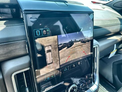 New 2026 GMC Yukon Denali Ultimate w/ LPO, Floor Liner Package AWD/4WD image 29