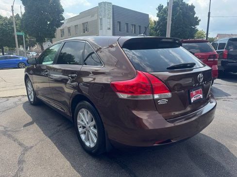 Used 2009 Toyota Venza AWD image 4