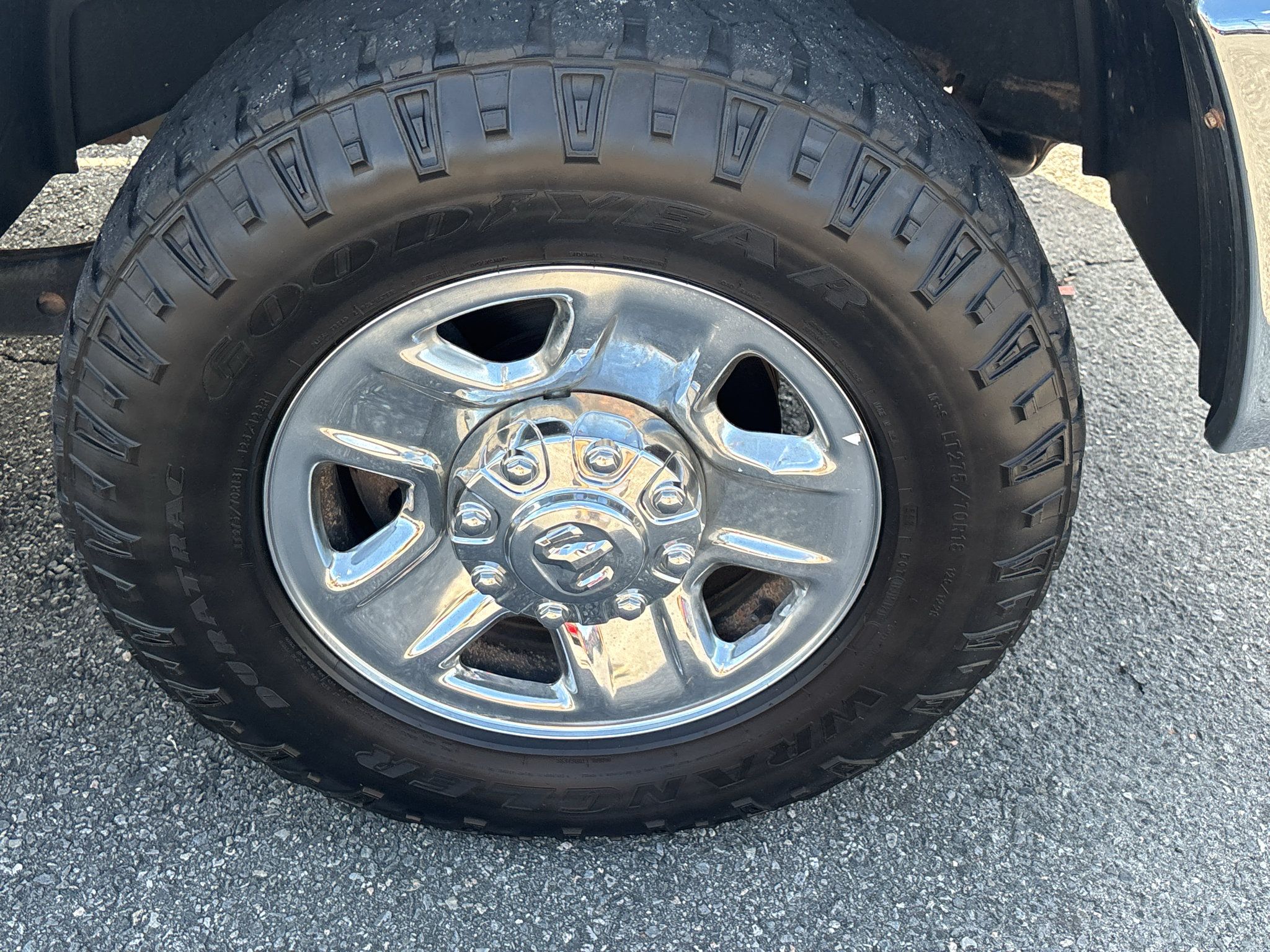 Used 2022 RAM 2500 Tradesman w/ Chrome Appearance Group AWD/4WD image 28