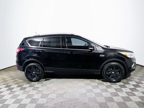 Used 2018 Ford Escape Titanium w/ Ford Safe & Smart Package AWD/4WD image 8
