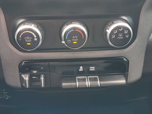 Used 2021 RAM 1500 Big Horn AWD/4WD image 20