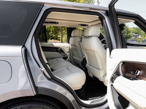 New 2026 Land Rover Range Rover SE AWD/4WD image 47